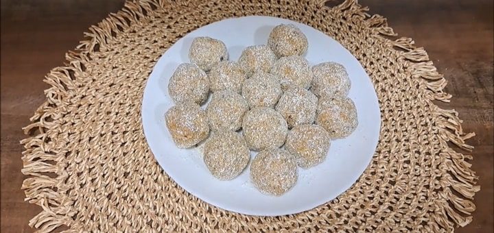 Vegan Raffaello Balls